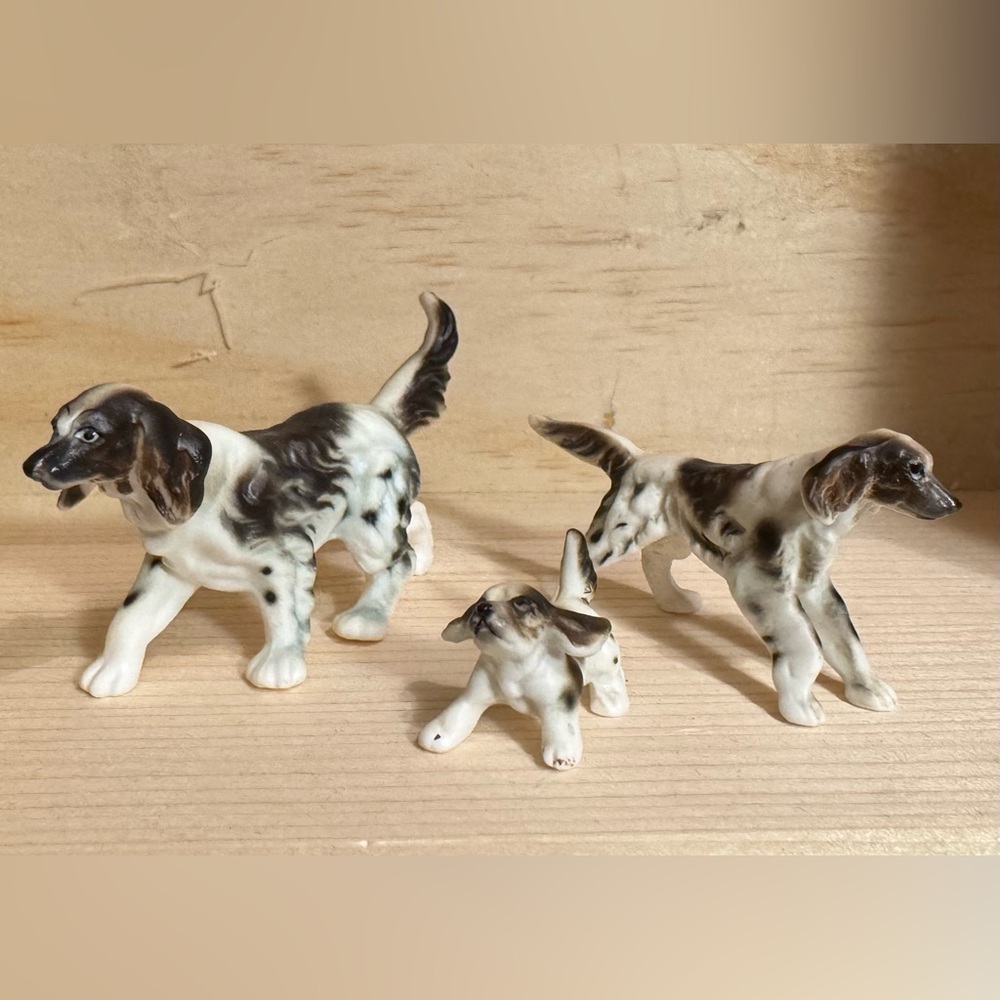 Bone China English Setter Dog Figurine Set of Three